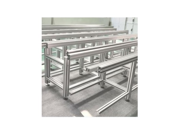 疫情當(dāng)前，口罩機(jī)流水線鋁型材生產(chǎn)刻不容緩